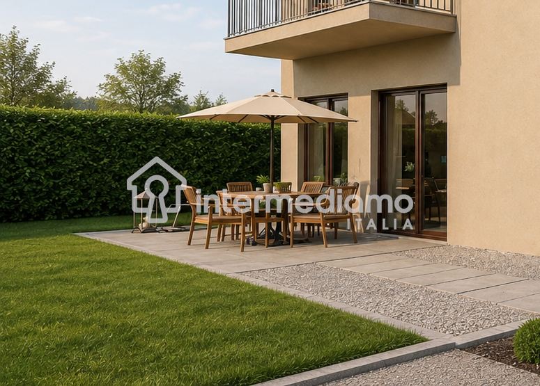 VILLA SU DUE LIVELLI CON GIARDINO PRIVATO - Villa a schiera Residenziale Dro